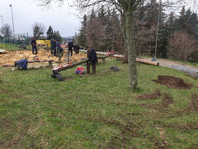 01.04.2023 Demolition of old playground 20230401 103040